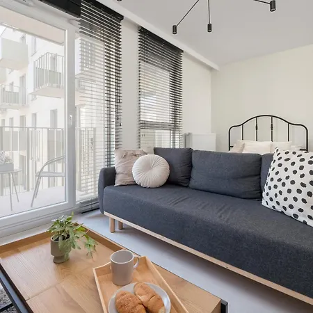 Luksusowe W Lodzi Z Biurkiem, Balkonem I Klimatyzatorem By Renters Prestige *