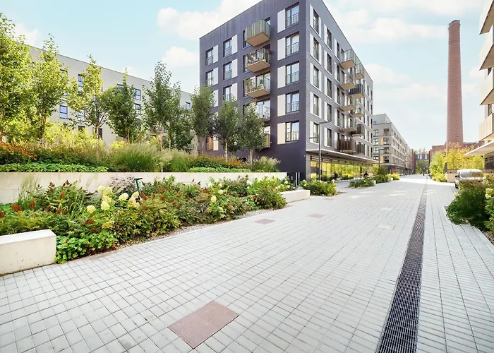 Luksusowe W Lodzi Z Biurkiem, Balkonem I Klimatyzatorem By Renters Prestige Daire *